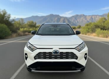 купить зимние шины на матиз: Toyota RAV4: 2019 г., 2.5 л, Вариатор, Гибрид, Кроссовер — 1