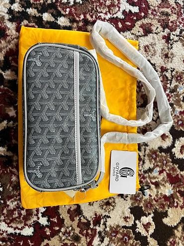 Классическая сумка, Франция, Материал: Натуральная кожа, Застежка на молнии, Унисекс, Новый