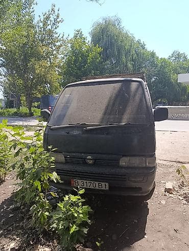 terrano 2: Nissan 100 NX: 1993 г., 2.7 л, Автомат, Дизель, Бус — 3