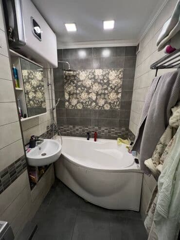 Ковролин: 3 комнаты, 67 м², 106 серия, 3 этаж, Косметический ремонт — 9