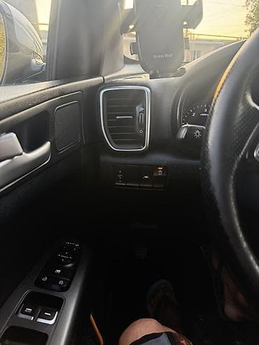 mazda cronos: Kia Sportage: 2019 г., 2 л, Автомат, Дизель, Кроссовер — 2