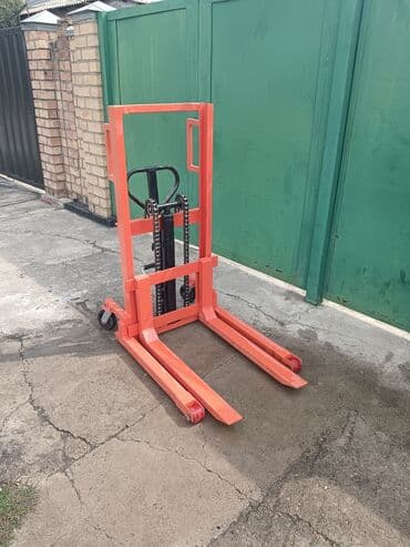 полировычный машынка: Погрузчик, 2024 г., Вилочный — 1