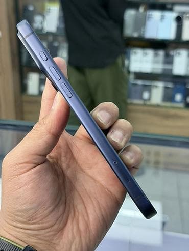 iphone 13 pro max osh: IPhone 17 Pro Max, Синий — 5