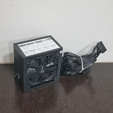 блоки питания aerocool: Блок питания, Новый, 700 Вт, 80 Plus, 700 Вт — 1