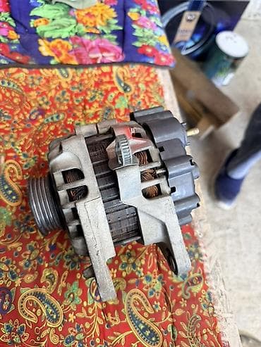 Генератор Hyundai 2004 г., Б/у, Оригинал