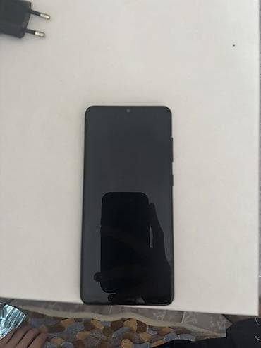 Samsung Galaxy A31 Состояние идеальное. Пользовалась бабушка, продаю в at lalafo.kg Samsung Galaxy A31 Состояние идеальное. Пользовалась бабушка, продаю в