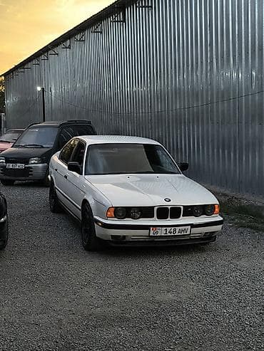 авто бмв: BMW 5 series: 1993 г., 4.4 л, Механика, Бензин, Седан — 1