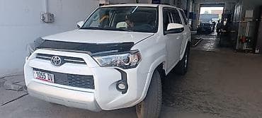 тайота runx: Toyota 4Runner: 2022 г., 4 л, Автомат, Бензин, Внедорожник — 1