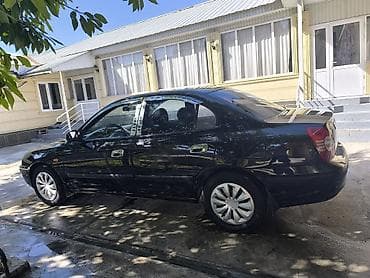 bmw 850: Hyundai Elantra: 2004 г., 1.6 л, Механика, Бензин, Седан — 4