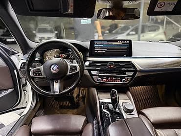 м 20: BMW 5 series: 2021 г., 2 л, Автомат, Гибрид, Седан — 7