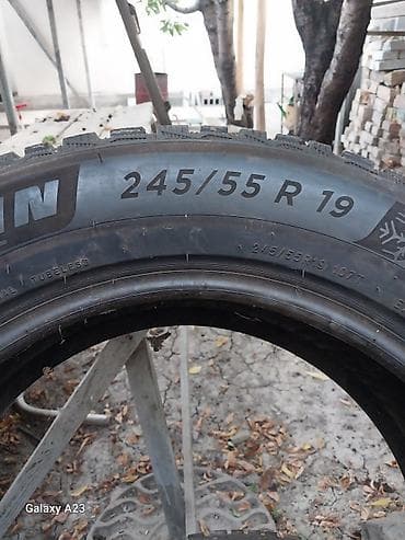 Комплект зимних шин Michelin X-Ice North 4 SUV - Размер: 245/55 R19 - at lalafo.kg Комплект зимних шин Michelin X-Ice North 4 SUV - Размер: 245/55 R19 -
