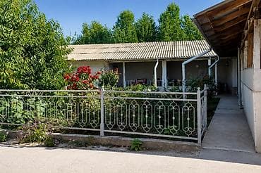 короб дома: 🏡 Продаётся просторный благоустроенный дом с большим участком в — 1
