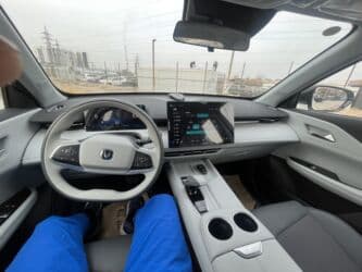 авто под аыкуп: Changan : 2024 г., 1.5 л, Бензин, Внедорожник — 6