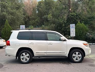range over: Toyota Land Cruiser: 2013 г., 4.6 л, Автомат, Бензин, Внедорожник — 7