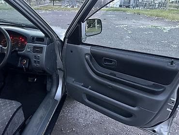 срв 3: Honda CR-V: 1996 г., 2 л, Автомат, Бензин, Кроссовер — 8