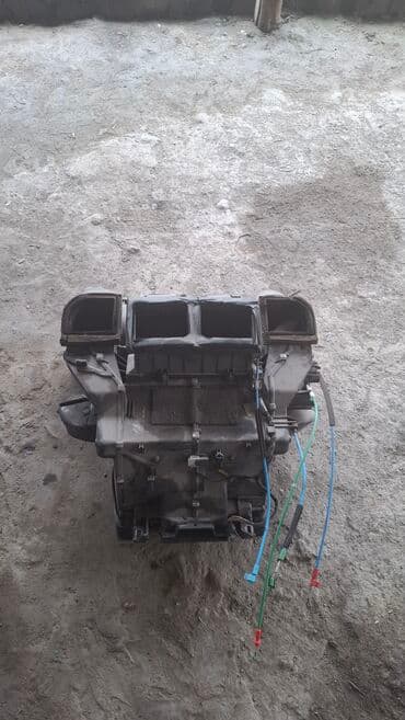 рычаг е39: Продаю корпус и радиатор пески БМВ е39 с ручным управлением — 1