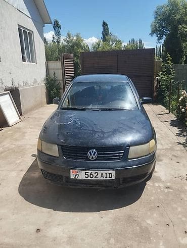 step 2: Volkswagen Passat: 2000 г., Механика, Седан — 1
