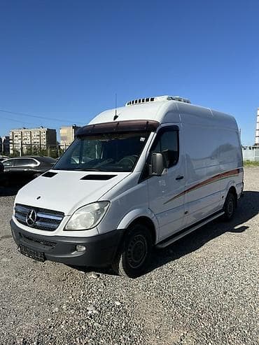 Грузовик, Mercedes-Benz, Стандарт, 3 т — 2