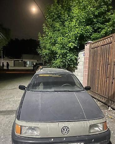 124 2 2: Volkswagen Passat: 1992 г., Универсал — 2