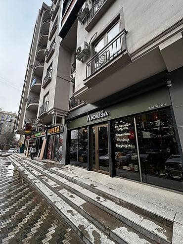 Продажа магазинов: Продажа магазинов В жилом доме, 120 м², Готовая ПСО (под самоотделку), Отдельный вход, 1 этаж — 1