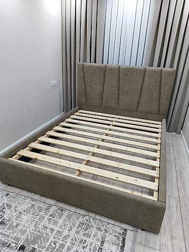 деревянный диван: Двуспальная кровать, Новый, С мягким изголовьем, длина - 200 см — 6