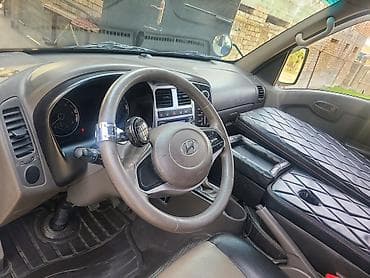 дерево на 210: Кабина Hyundai Б/у — 4