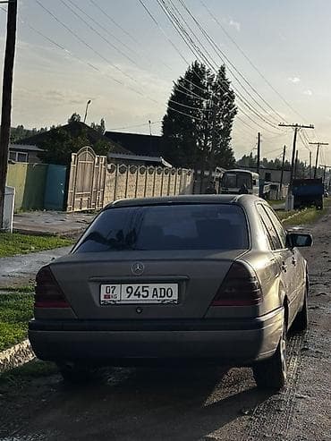 торпедо мерседес 124: Mercedes-Benz C-Class: 1994 г., 1.8 л, Кол менен иштөөчү, Бензин, Седан — 3