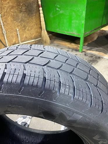 Шины 235 / 65 / R 16, Всесезонная, Б/у, 1 шт, Легкий коммерческий транспорт (C/LT), VREDESTEIN