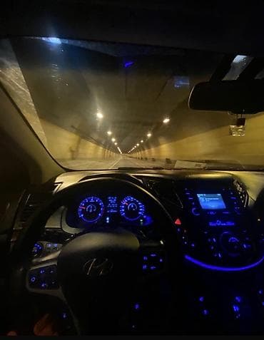 v klass: Hyundai i40: 2015 г., 2 л, Автомат, Бензин, Универсал — 5