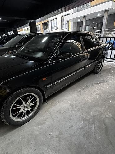 Унаа: Hyundai Sonata: 1998 г., 2 л, Кол менен иштөөчү, Бензин, Седан — 2