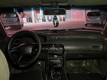 капот мазда 626: Mazda 626: 1992 г., 2 л, Механика, Бензин, Седан — 5