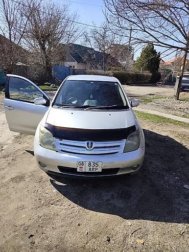 claas jaguar: Toyota Ist: 2003 г., 1.5 л, Автомат, Бензин — 4