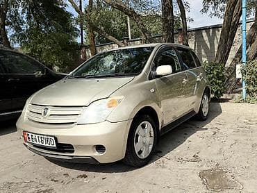 не ездили: Toyota Ist: 2003 г., 1.3 л, Автомат, Бензин, Хэтчбэк — 3