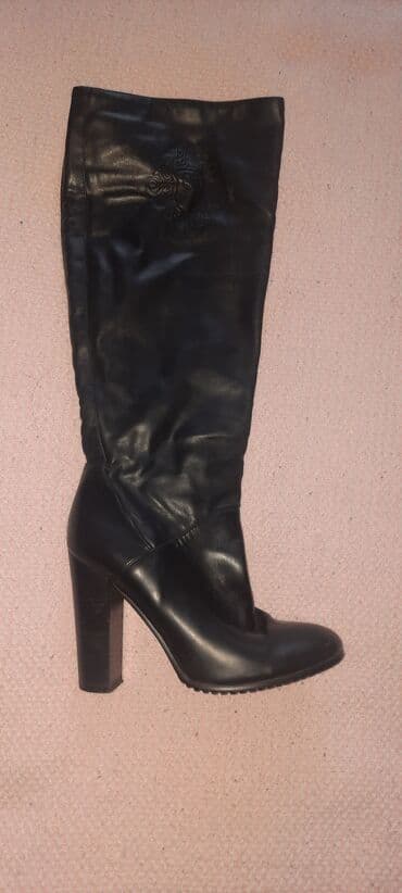 Ботинки и ботильоны: Продаю сапоги деми в отличном состоянии деми 37 раз — 2