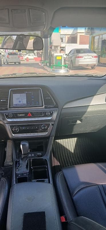 sonata 2010: Hyundai Sonata: 2022 г., 2 л, Автомат, Бензин, Седан — 8