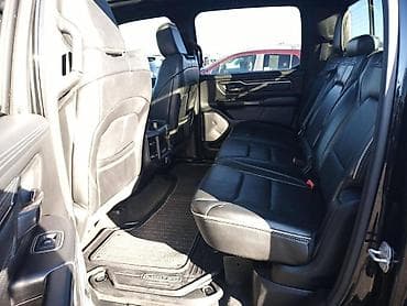 Транспорт: Авто в пути 🚗 RAM 1500 Limited 📍 Прогнозируемая дата прибытия в — 7