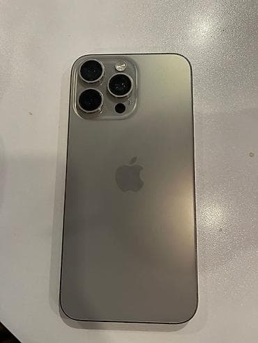 IPhone 15 Pro Max, Б/у, 512 ГБ, Серебристый, Защитное стекло, 71 %