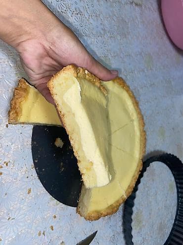 Үй жана бакча: Домашняя выпечка и готовые блюда на заказ. Ассортимент: - Самса — 7