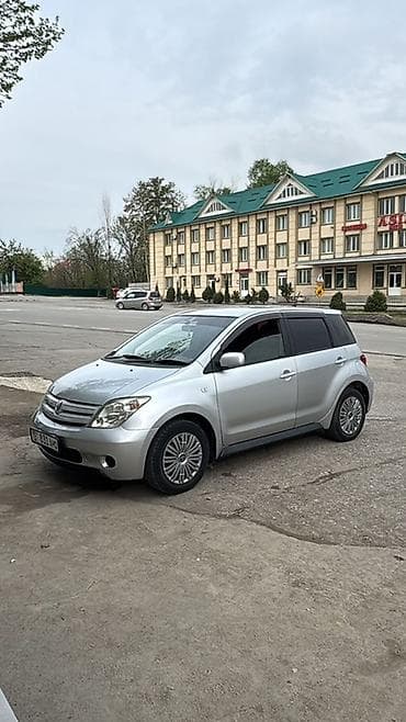Продажа авто: Toyota Ist: 2003 г., 1.3 л, Автомат, Бензин, Хэтчбэк — 1