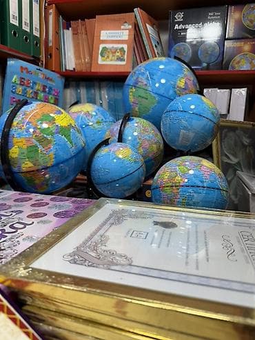 купить горные лыжи в бишкеке: Глобус настольный с подставкой - Классическая учебная политическая — 6