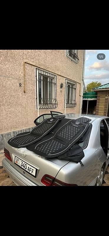 подушка виндом: Чехлы цвет - Черный, Mercedes-Benz, Новый, Самовывоз — 3