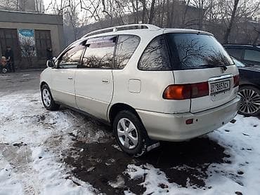 Продажа авто: Toyota Ipsum: 1999 г., 2 л, Автомат, Бензин, Минивэн — 6