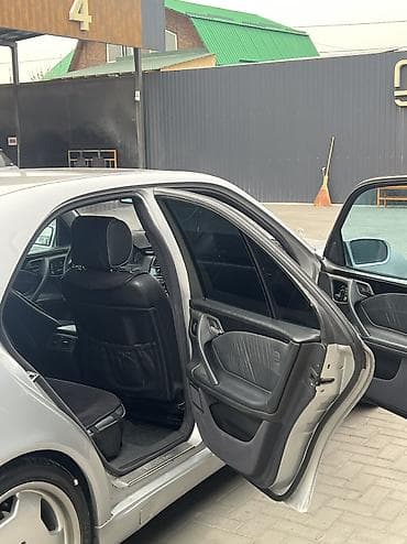 Унаа: Mercedes-Benz E-Class: 2000 г. — 10