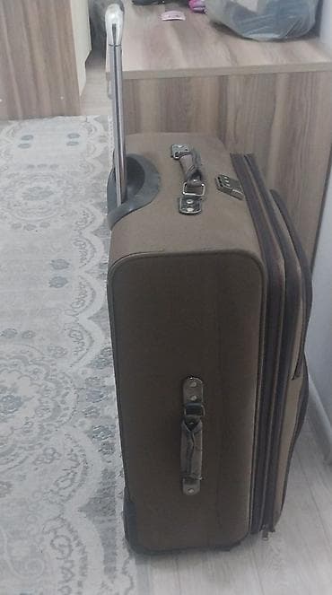 чехол для чемодана: Чемодан, Материал: Полиэстер, Большой (более 70 л), На колесах — 3