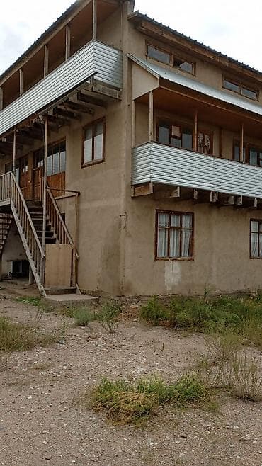 чонкемин: Продаю участок 12 сот в с . Тамчы под бизнес. Гостевой дом расположен — 6