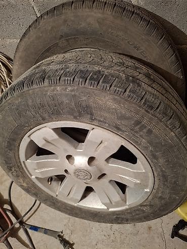 Колеса в сборе 225 / 75 / R 16, Зима, Комплект, Легкий коммерческий транспорт (C/LT), Литые, отверстий - 5 — 1