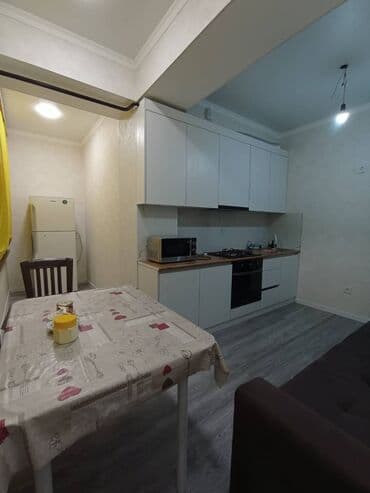 посуточная аренда домов: 1 комната, Душевая кабина, Постельное белье, Кондиционер — 2