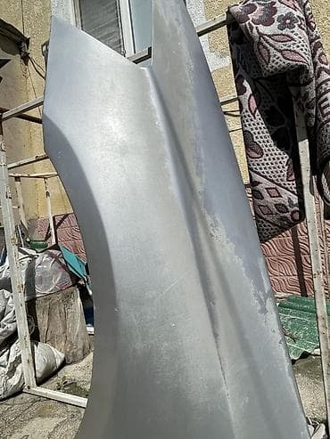 daf 95xf: Крыло Переднее левое Honda, 2004 г., Б/у, Оригинал — 1