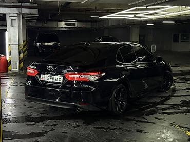 bmw e90: Toyota Camry: 2019 г., 2.5 л, Автомат, Бензин, Седан — 4