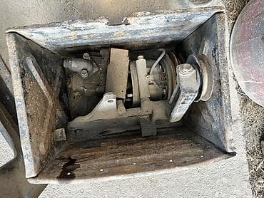 продаю портер самосвал: Рама от самосвал Портер 1 
Цилиндр, шланги в комплекте — 4